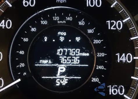 2013 Honda Accord Lx z USA, uszkodzony, nr VIN 1HGCR2F33DA281146